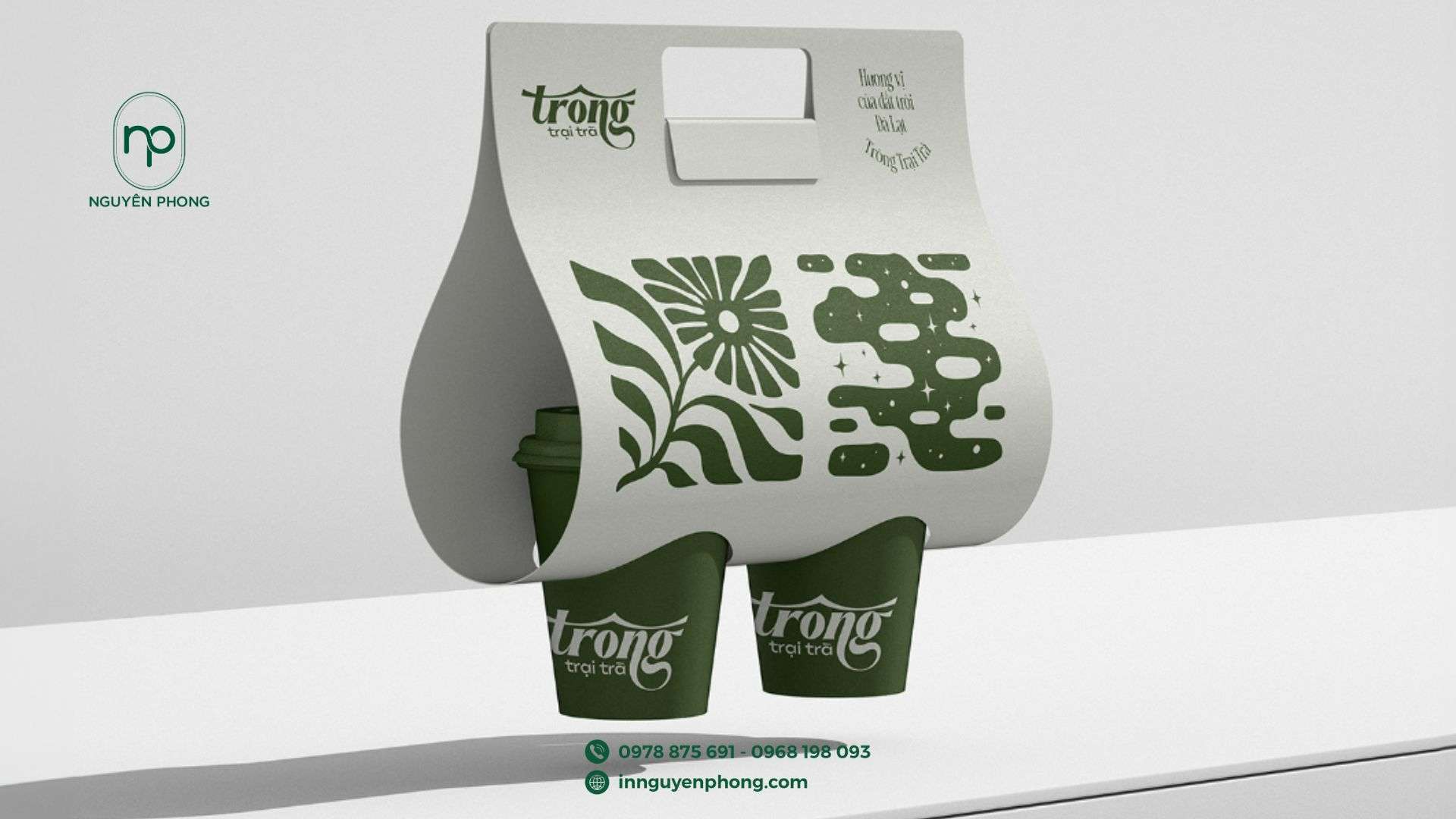 mau-logo-tra-2